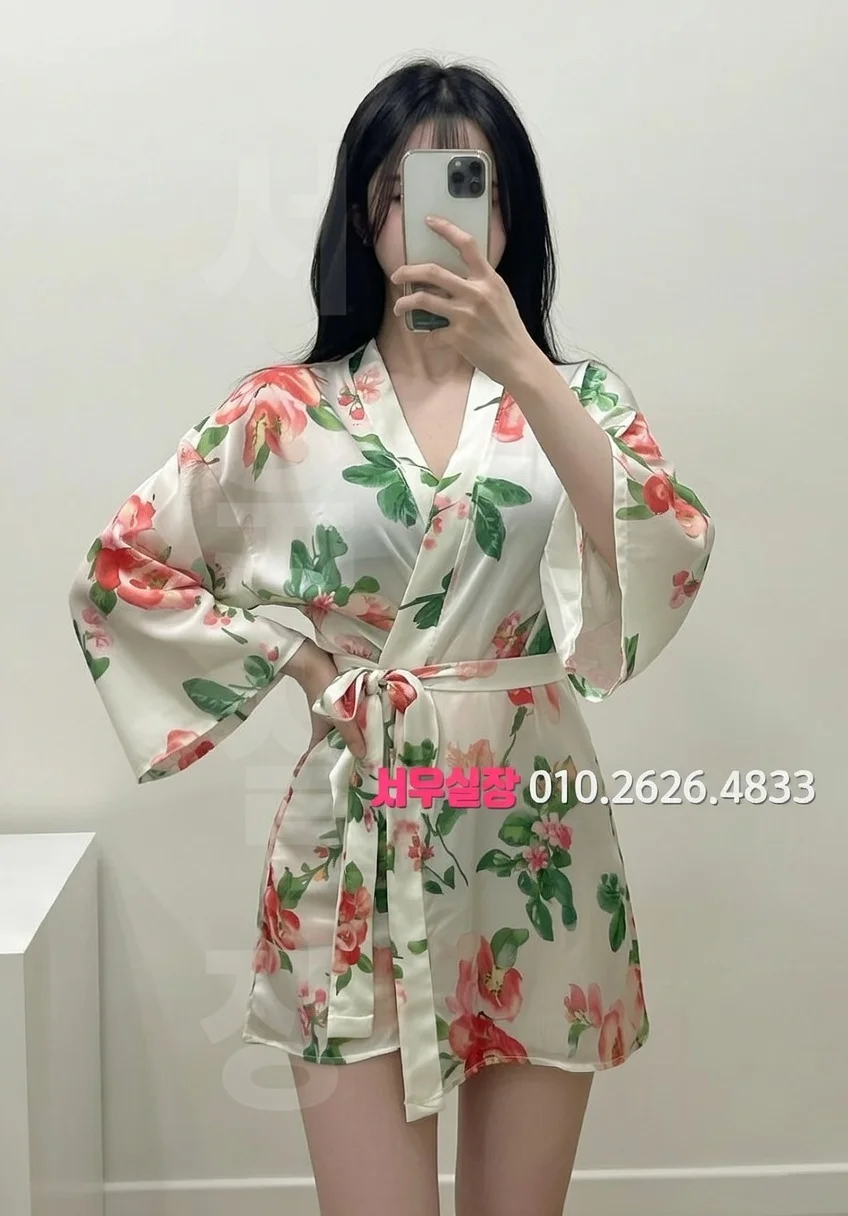 매탄동 다국적노래클럽 프리미엄 라인업 1번 프로필